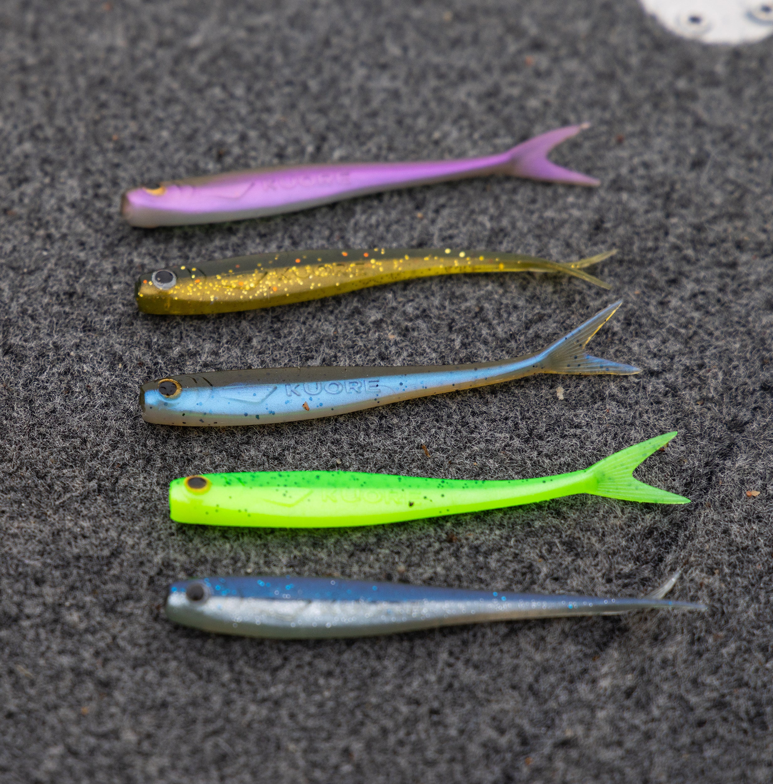 Kuore Feather 9 cm jigi 4 kpl/pkt - Image 2