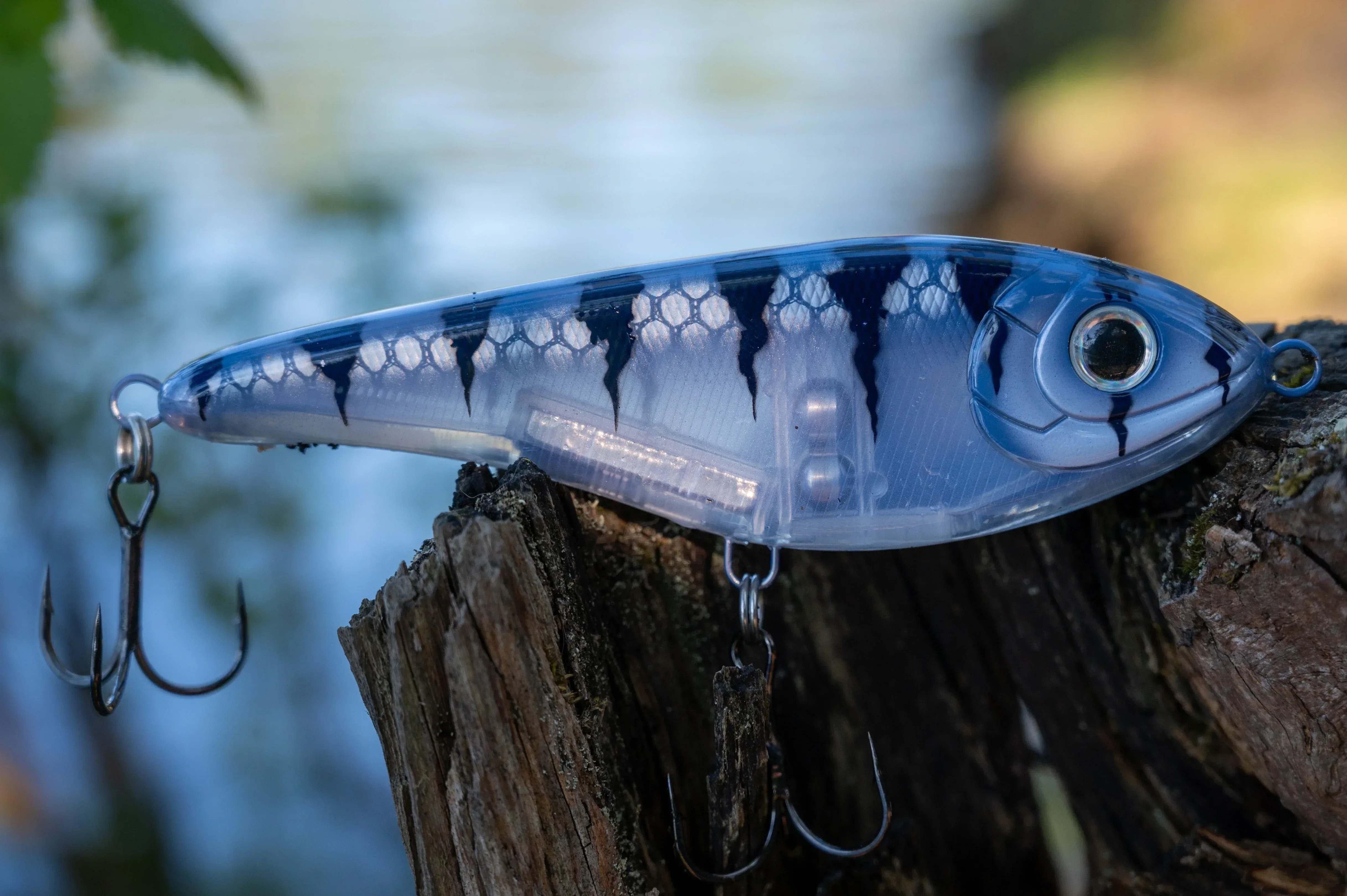 Strike Pro Buster Jerk 15 cm jerkki Monkey Lure Factory erikoisvärit - Image 12