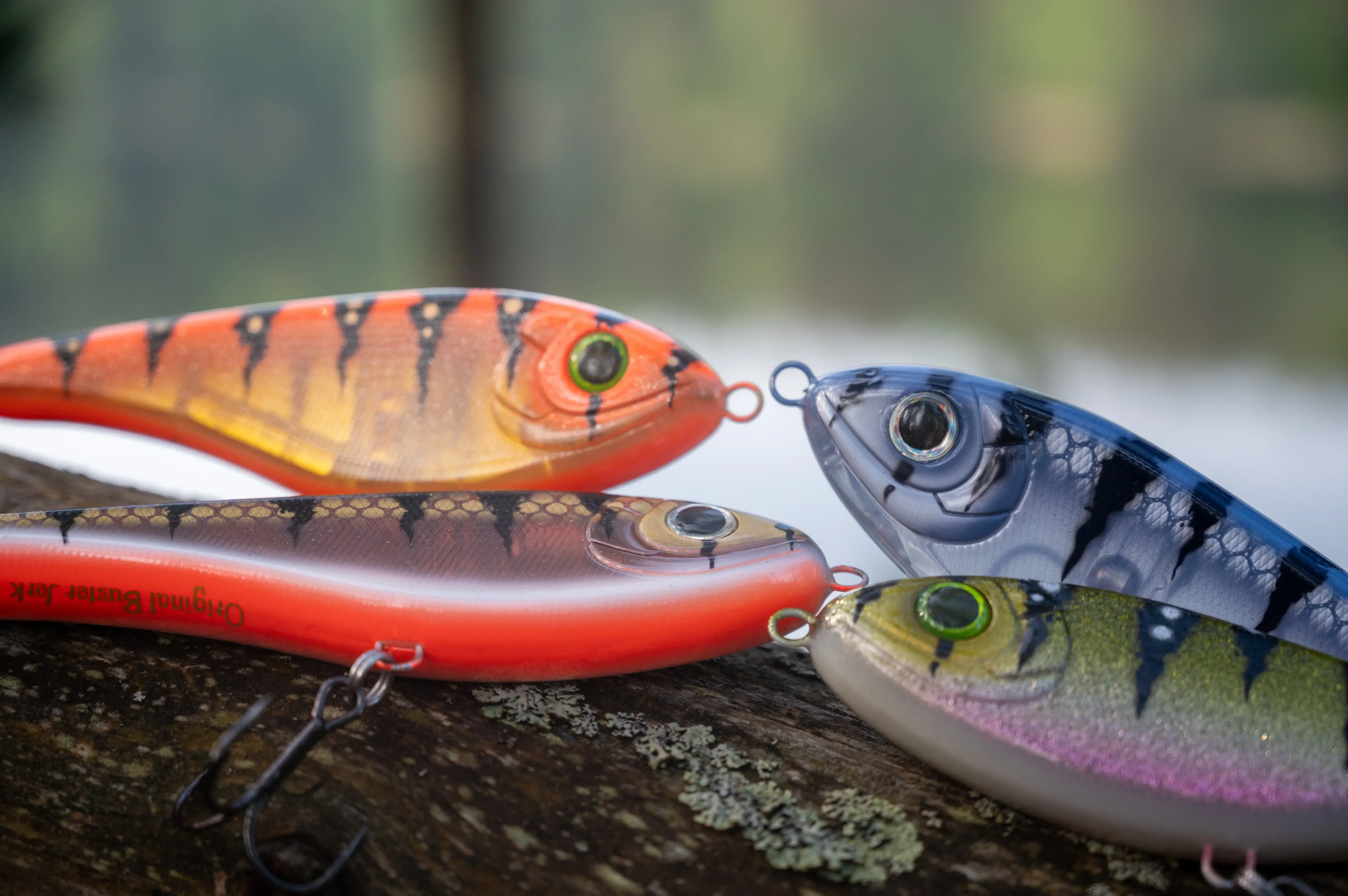 Strike Pro Buster Jerk 15 cm jerkki Monkey Lure Factory erikoisvärit - Image 6